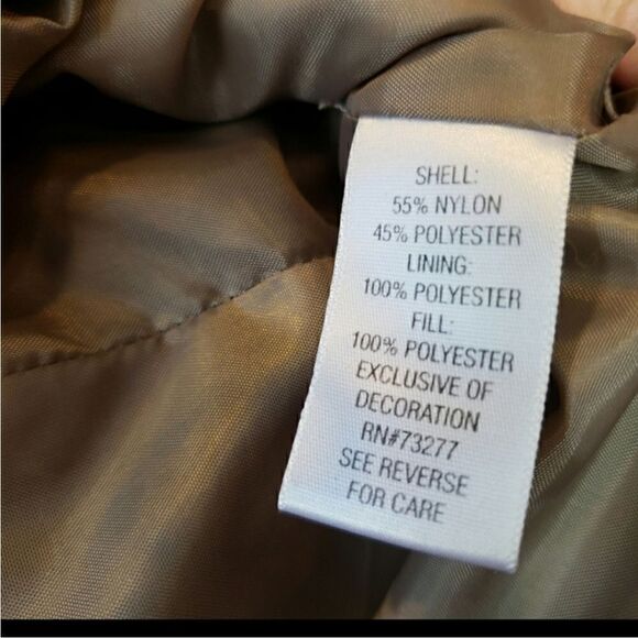 CROFT & BARROW Quilted Full-zip Floral Embroidered Vest Medium Petite - Picture 5 of 7